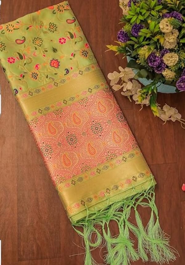 pista green dupatta