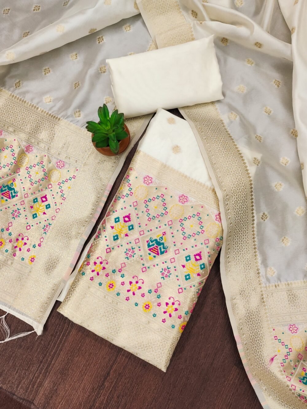 white paithani salwar suit